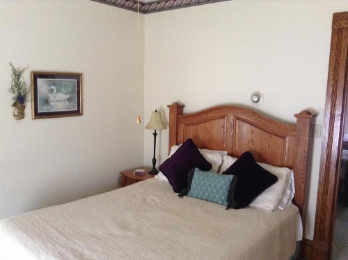 Ottaway Inn LLC image 5